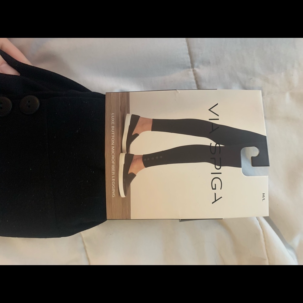 Black never worn leggings